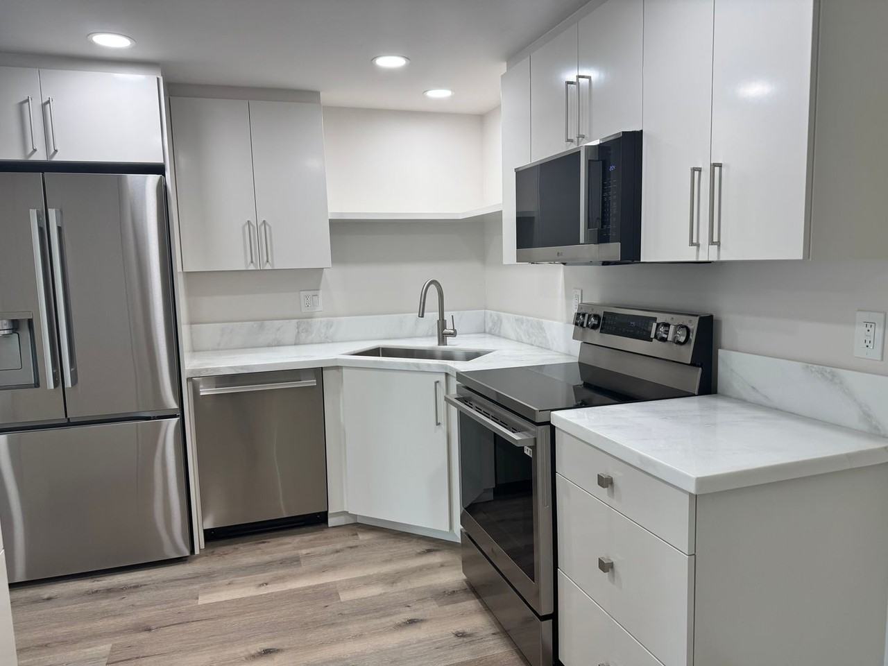 6110 Calle Mariselda #102 - Photo 3 of 25