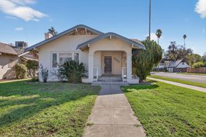 featured image of 3804 E Kerckhoff Ave