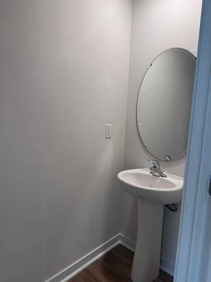 1057 20th Avenue Loop Se - Photo 7 of 30