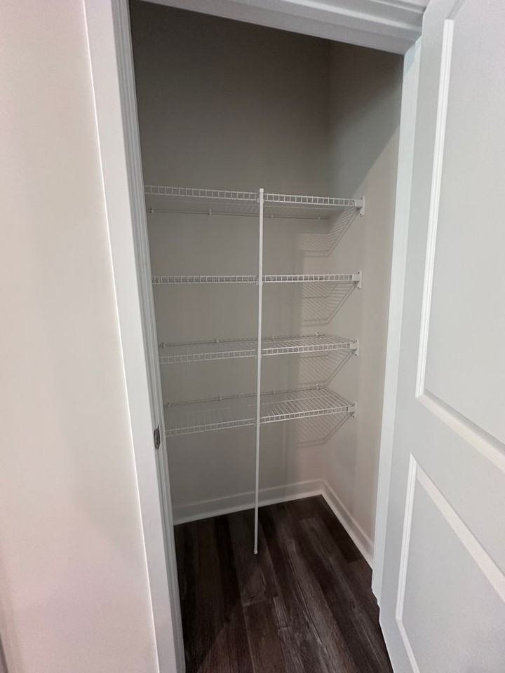 546 13th Avenue Dr Ne - Photo 4 of 27