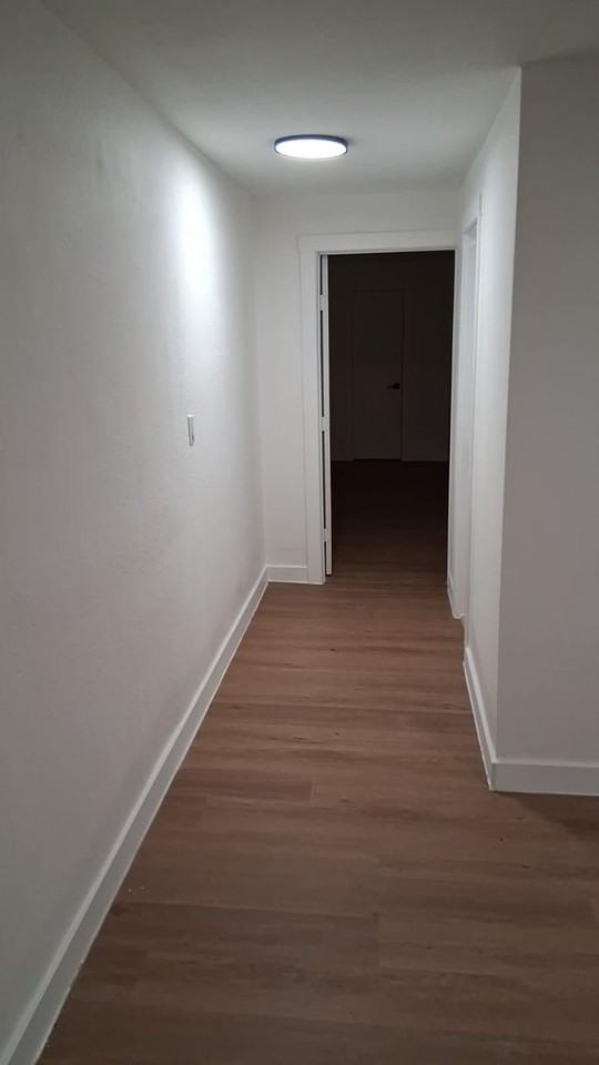 9250 Homewood Ln - Photo 3 of 15