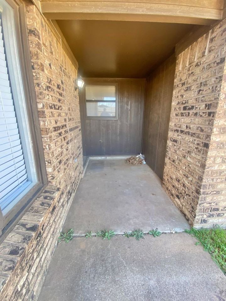 1101 80th St - Photo 2 of 20