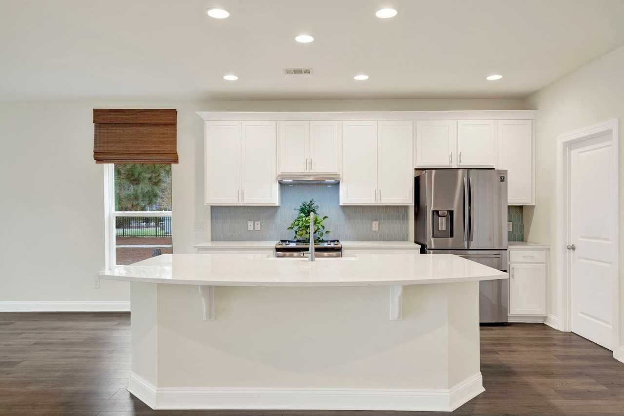 95 Crawford Ln - Photo 6 of 33