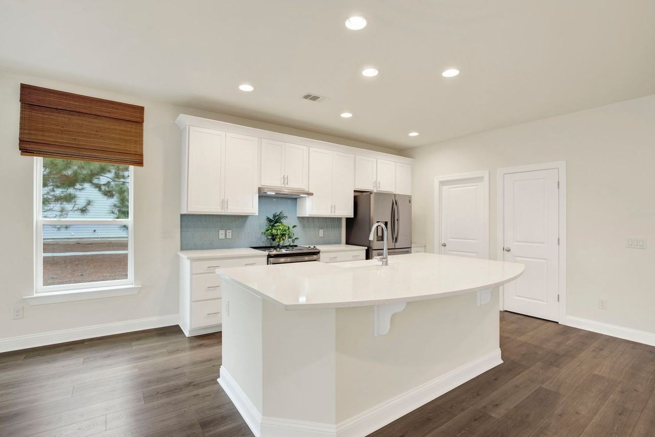 95 Crawford Ln - Photo 7 of 33