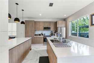 10373 Nw 68th Ter - Photo 1 of 1