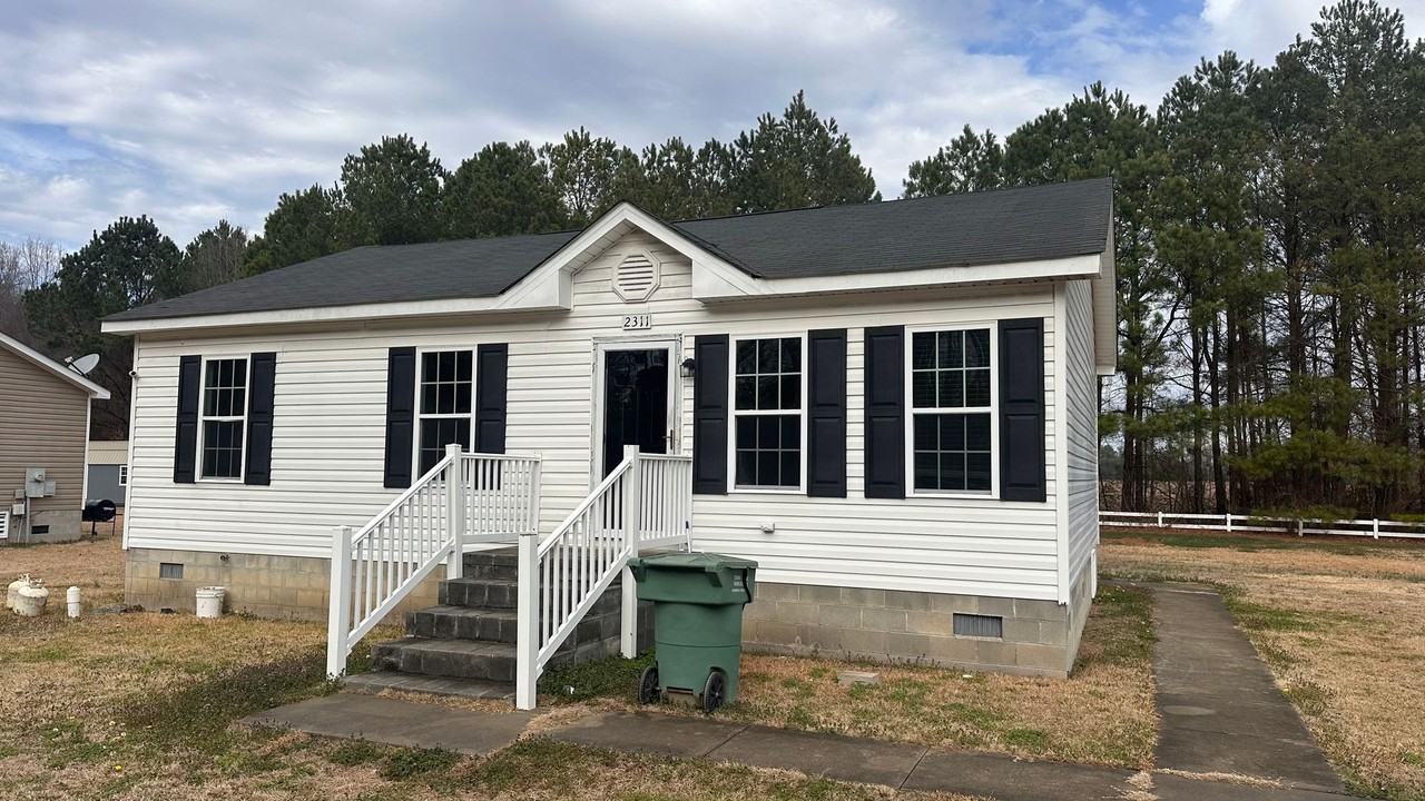 2311 Hope Farm Dr - Photo 4 of 11