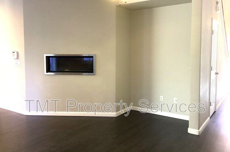 530 Candela Cir - Photo 2 of 22