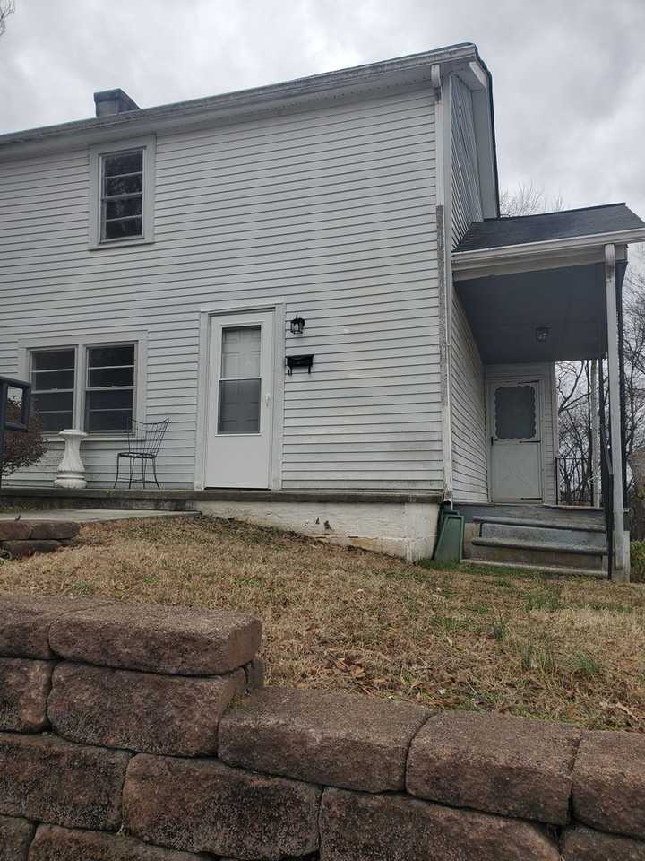 337 Ross St - Photo 2 of 2