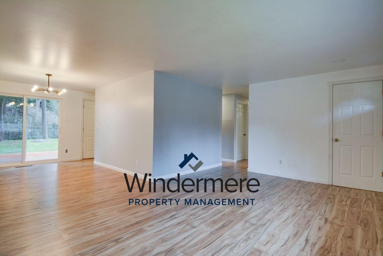 1342 Orchard Loop - Photo 5 of 27