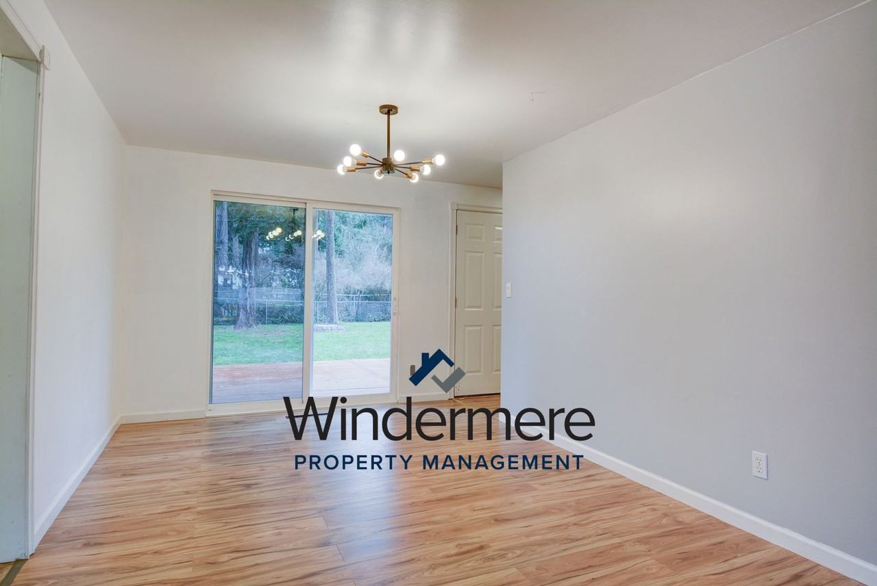 1342 Orchard Loop - Photo 6 of 27