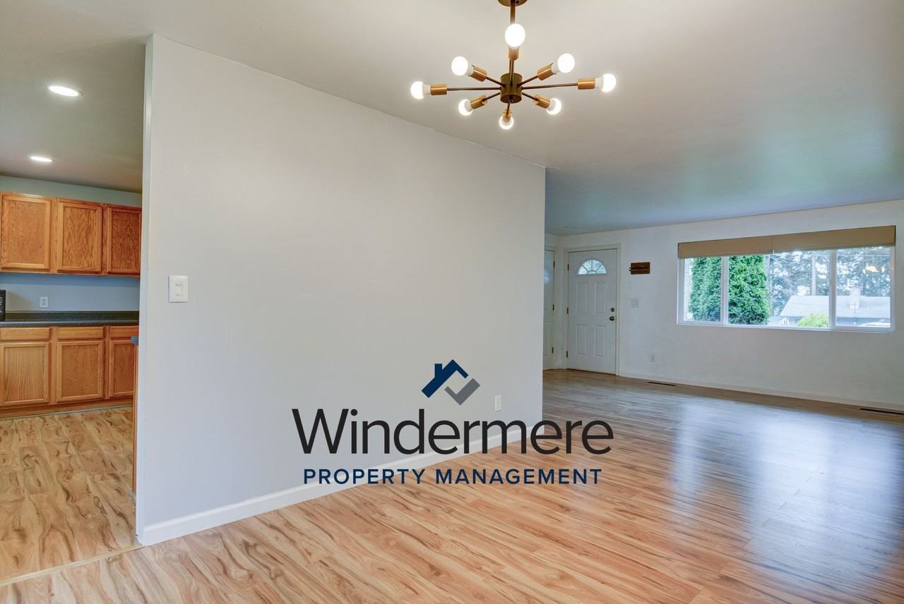 1342 Orchard Loop - Photo 7 of 27