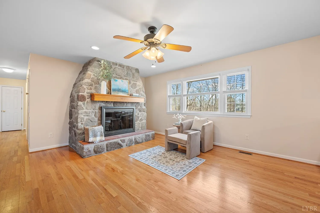 520 Old Trents Ferry Rd - Photo 3 of 46