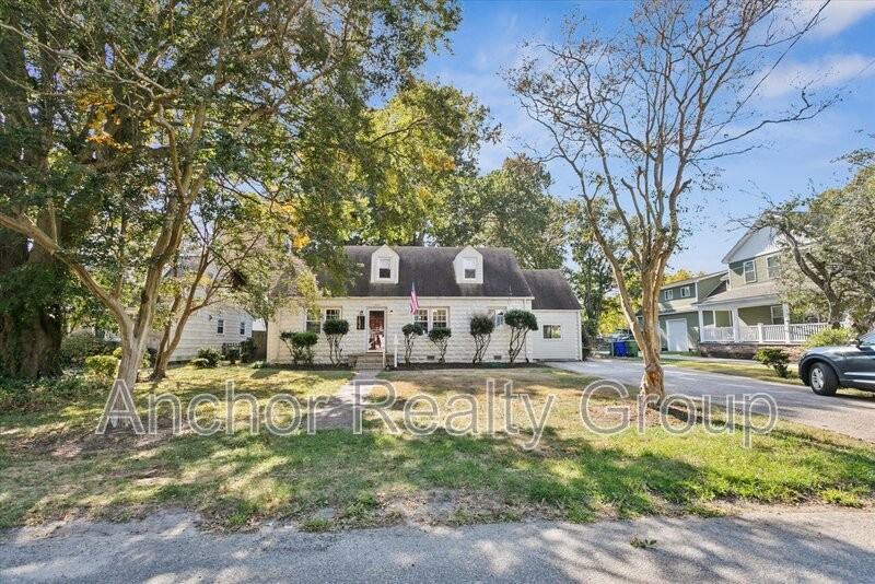 1839 Edgewood Ave - Photo 6 of 50