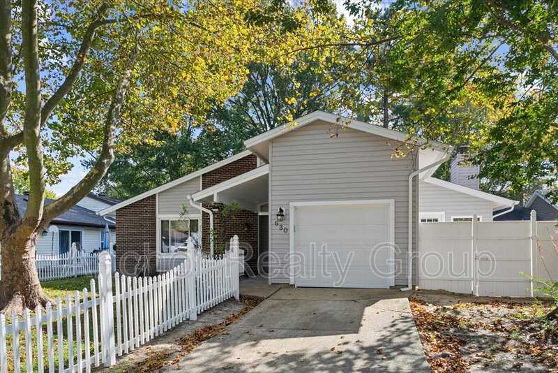 630 Orangewood Dr - Photo 4 of 41