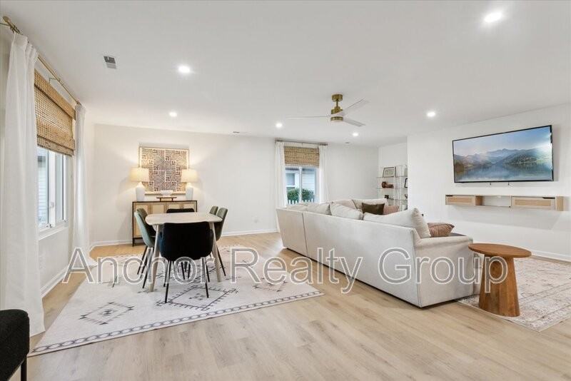 630 Orangewood Dr - Photo 7 of 41