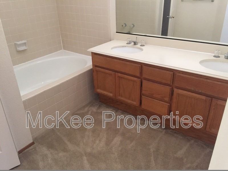 12951 Pipilo Ct - Photo 7 of 11