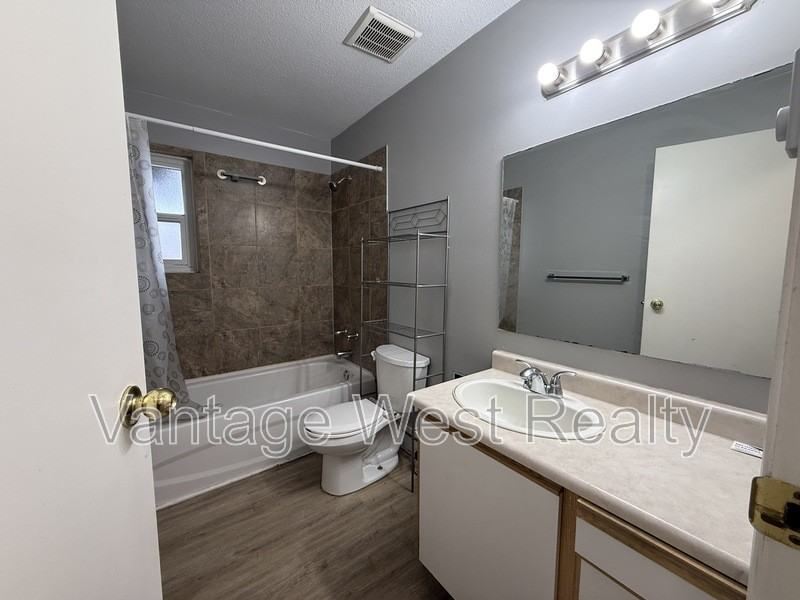 100 Nickel Rd - Photo 4 of 9