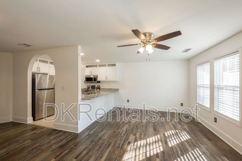 215 Morris Ln - Photo 5 of 24