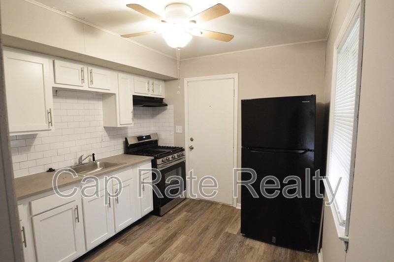 1317 Aberdeen Ave - Photo 7 of 19