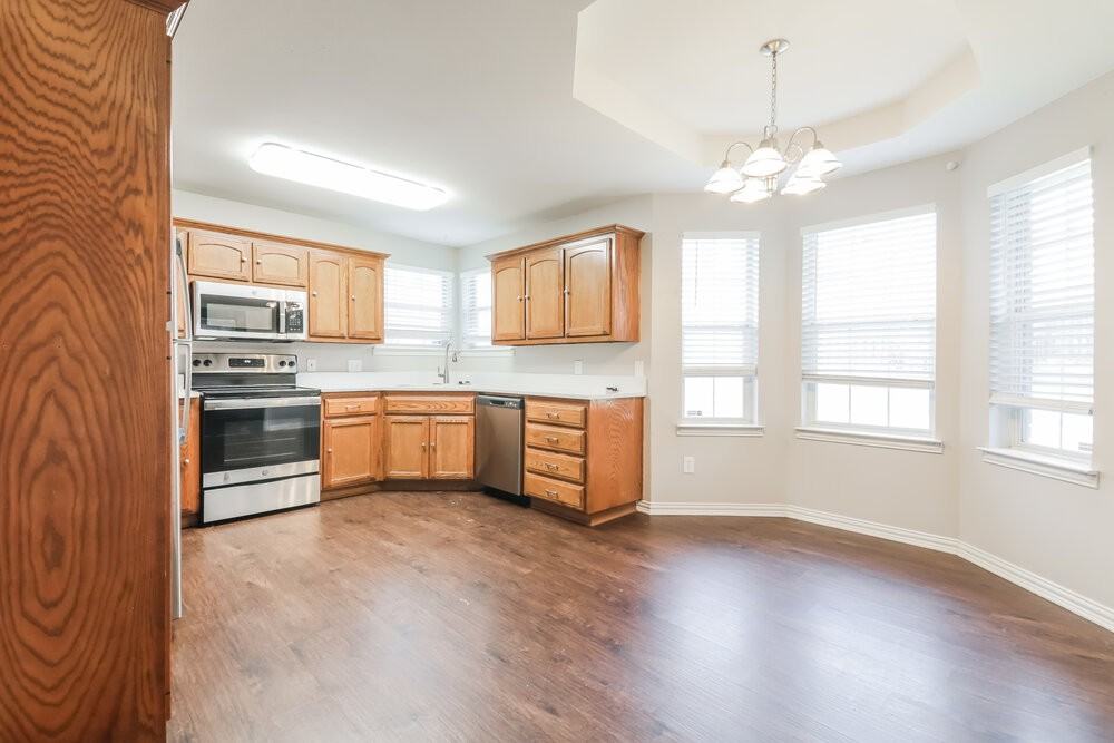 211 Brookhaven Cir - Photo 7 of 16