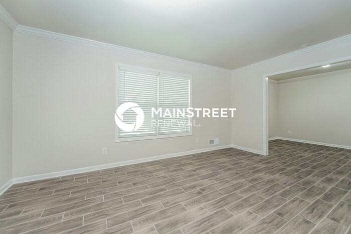 3651 Columbia Pkwy - Photo 2 of 18