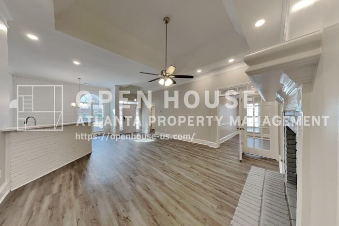 2707 Bridgegate Cv Ne - Photo 4 of 22