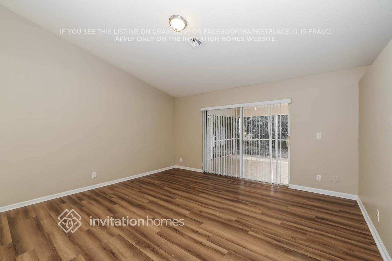 6736 Blue Bay Cir - Photo 5 of 17