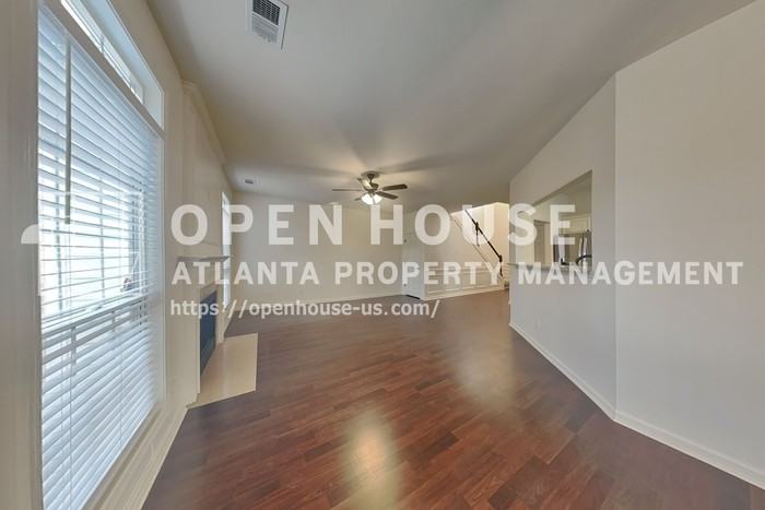 3070 Serenade Ct - Photo 5 of 24