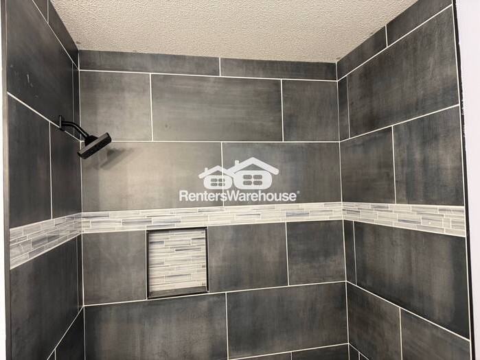 1272 Farrell St N - Photo 7 of 16