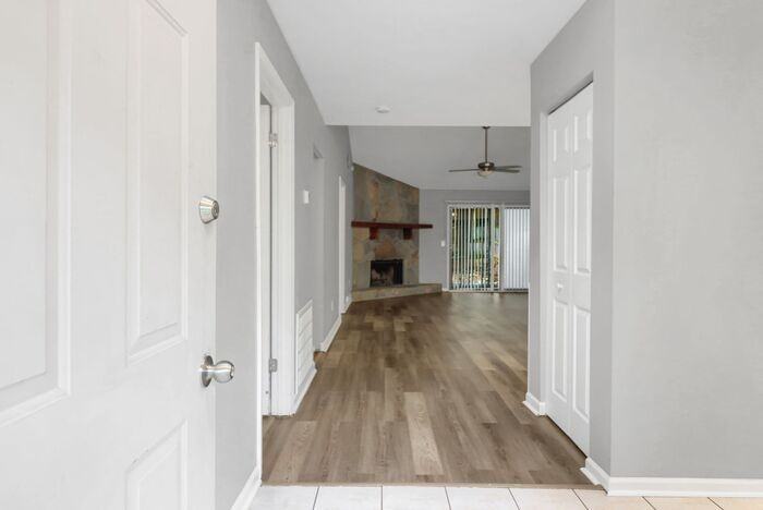 259 Heathersett Dr Sw - Photo 3 of 18