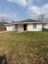 813 Montrose St - Photo 1 of 1