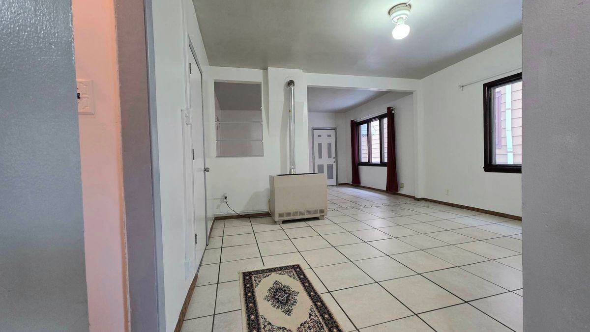 118 Rother Ave - Photo 4 of 18