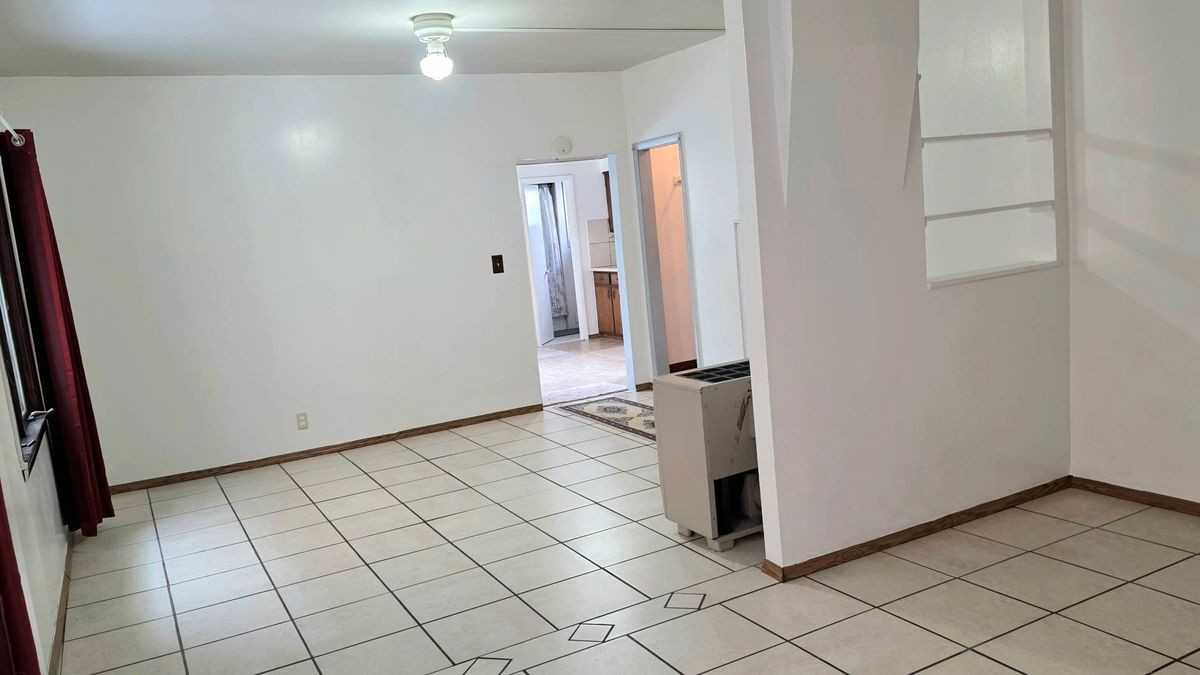 118 Rother Ave - Photo 6 of 18