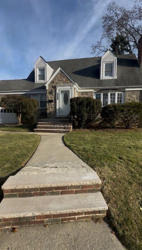 857 Cleveland St - Photo 3 of 3