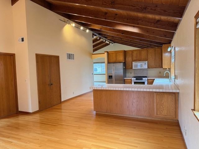 633 Silver Avenue - Photo 3 of 12