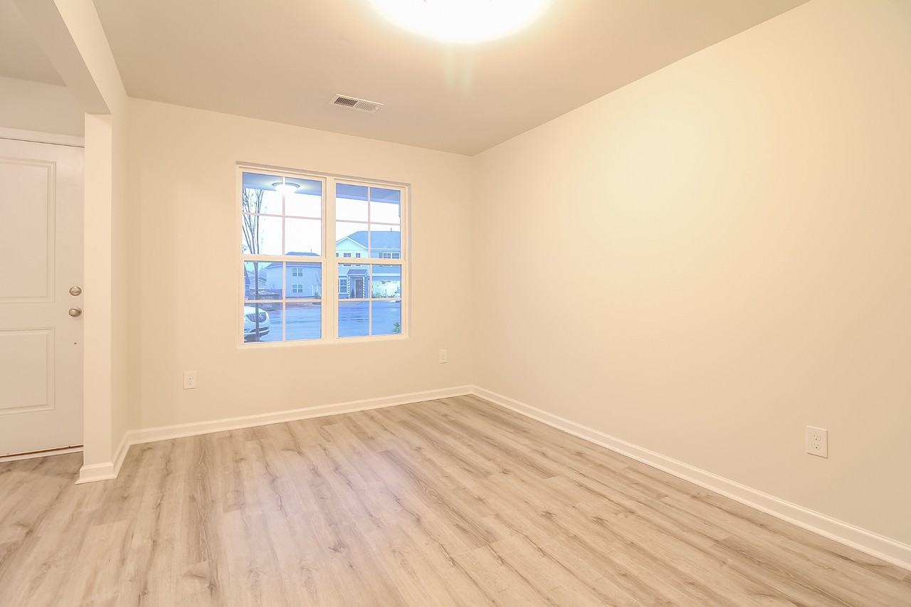 234 234 Celebration Ave - Photo 6 of 17