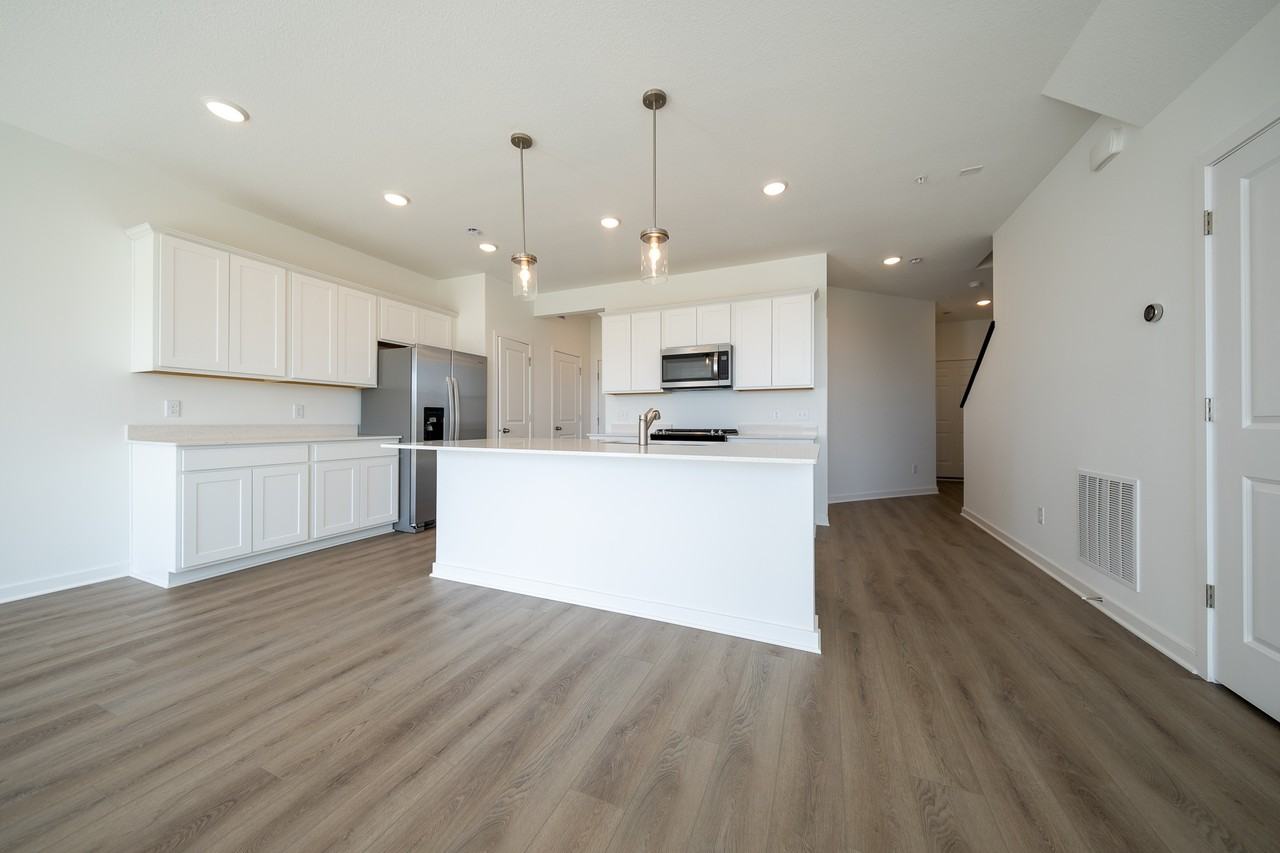 10429 Ithaca Ln N #1 - Photo 5 of 23