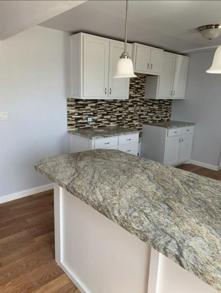 1507 E 16th St - Photo 7 of 16