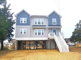 featured image of 3238 Dock Ct