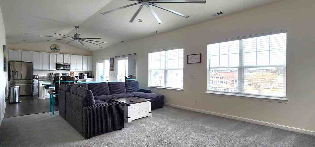 3238 Dock Ct - Photo 6 of 20