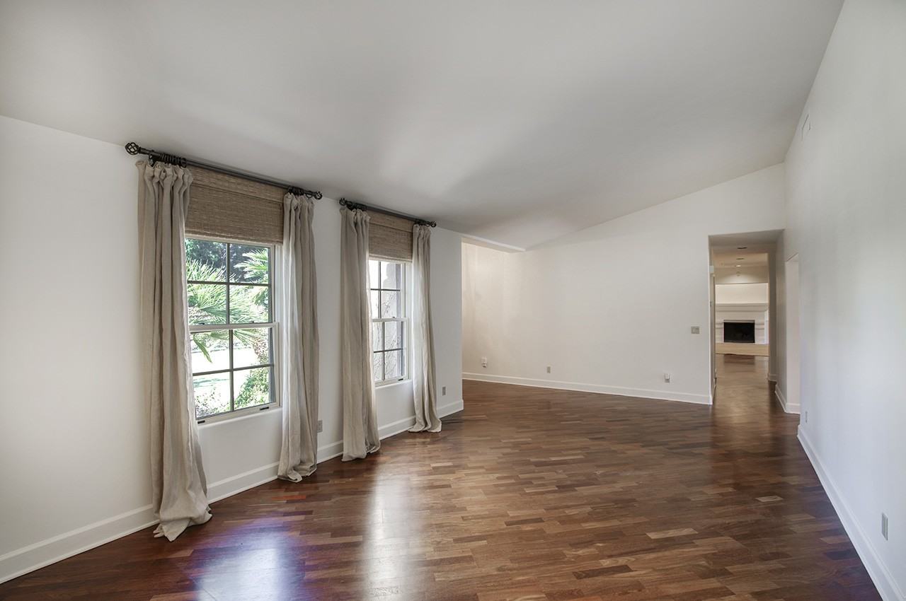 4049 N 57th Pl #NA - Photo 4 of 26