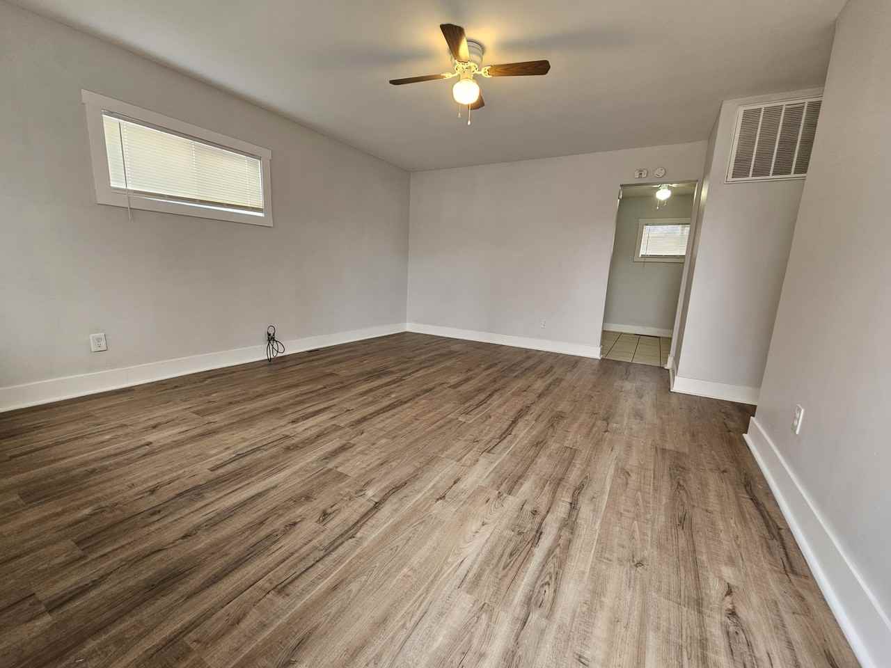 2900 Central Dr #NA - Photo 2 of 12