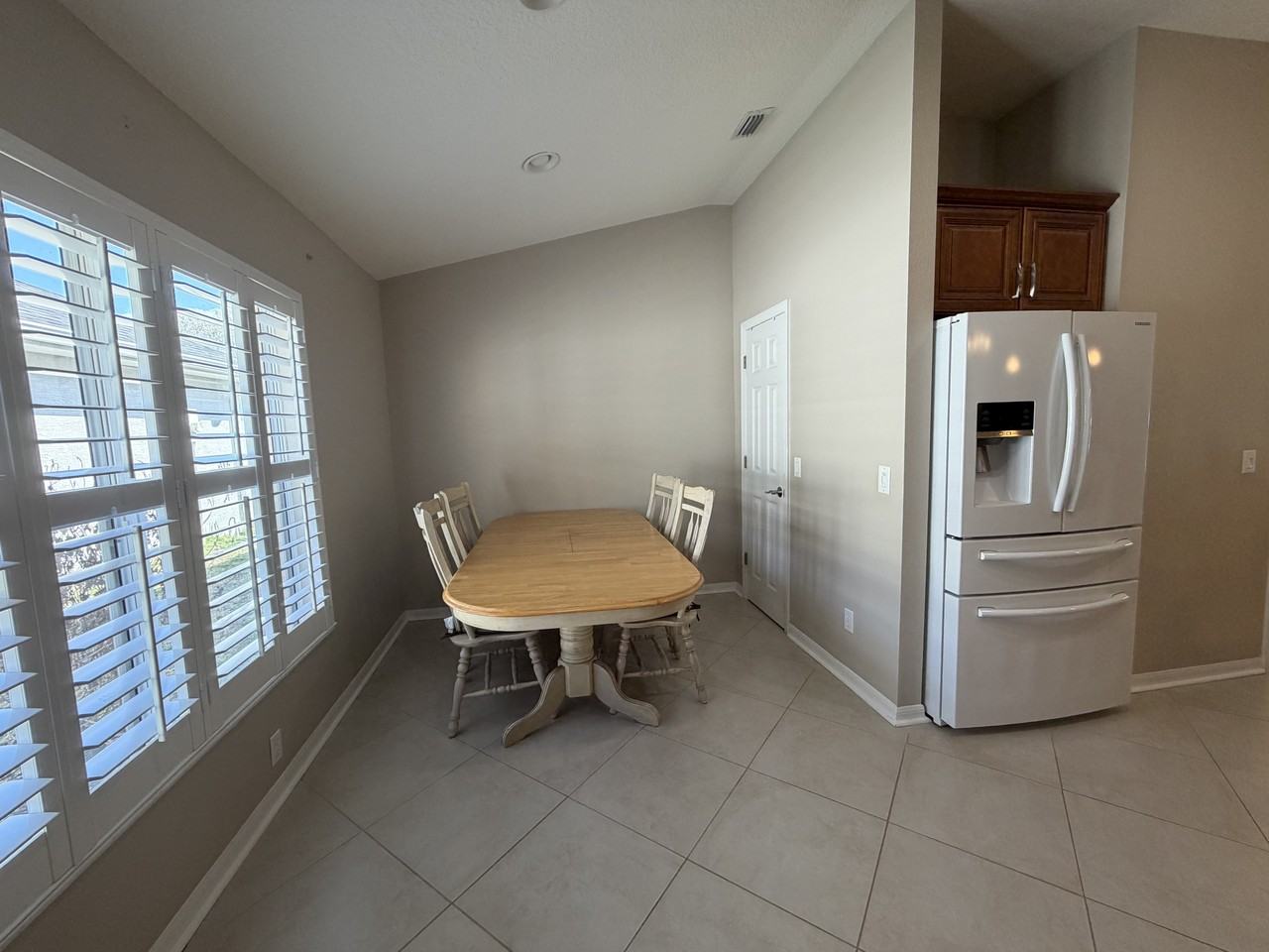 4720 Decatur Cir #NA - Photo 4 of 22