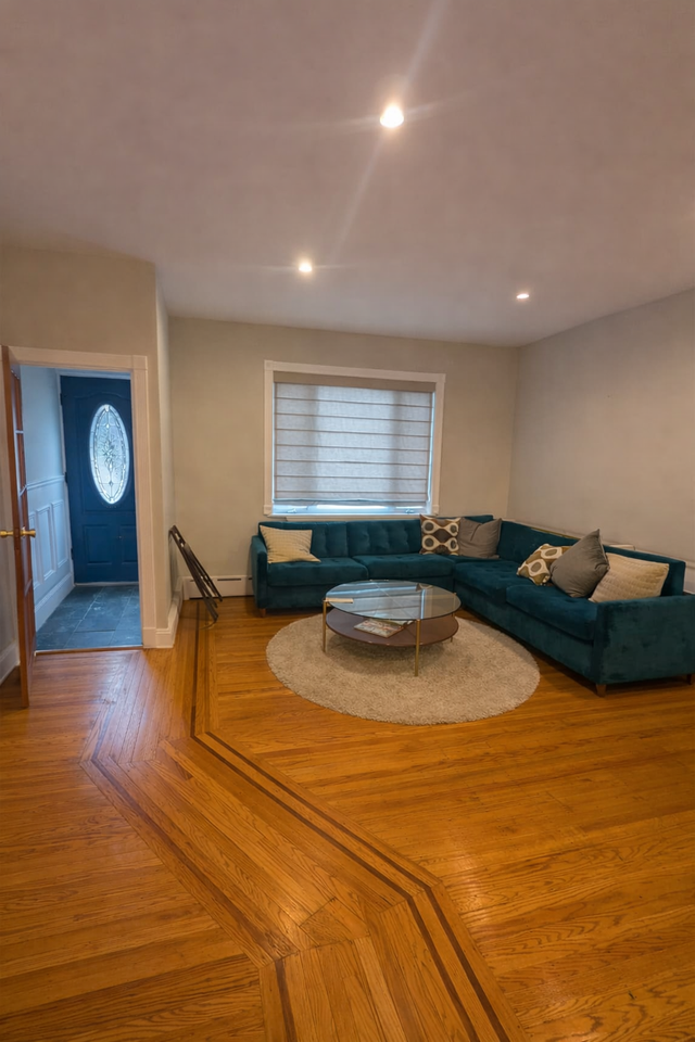 2005 S 13th St #NA - Photo 4 of 16