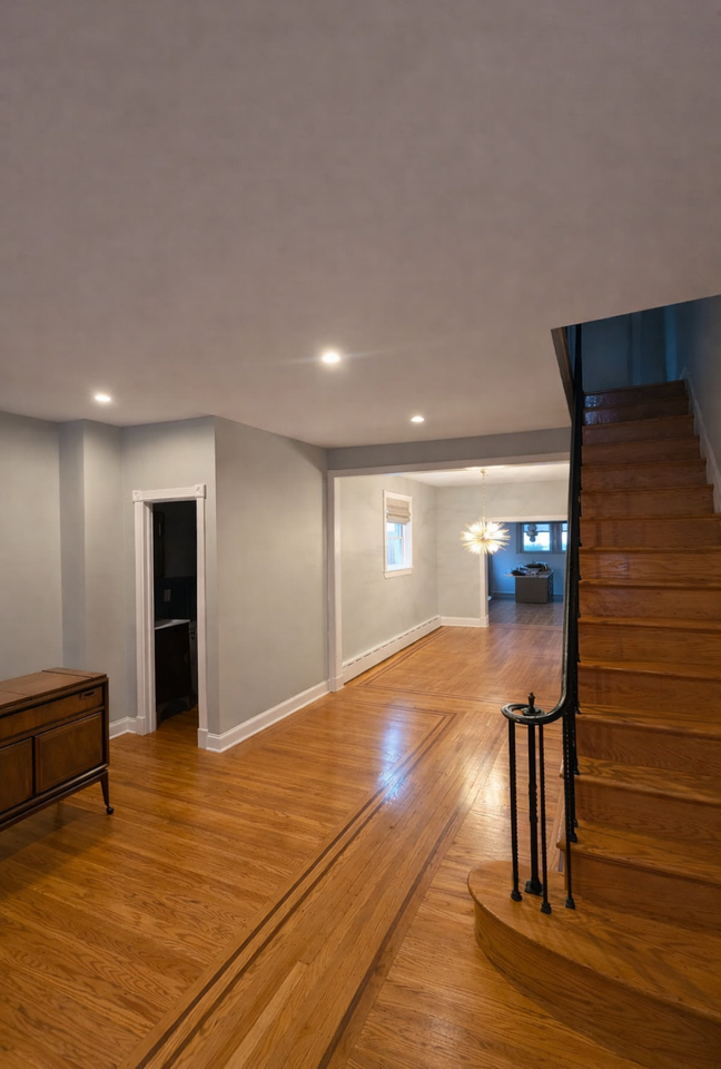 2005 S 13th St #NA - Photo 5 of 16