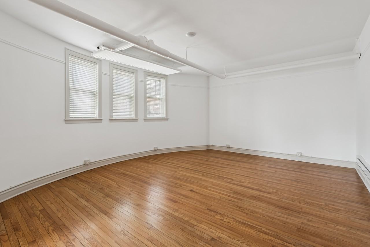 531 Hinman Ave #A0 - Photo 7 of 18