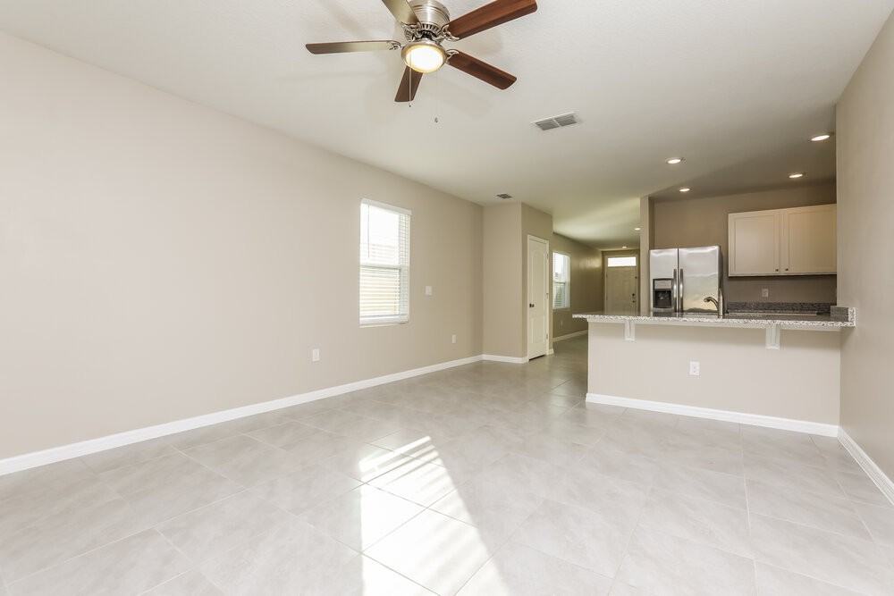 3928 Silverstream Ter - Photo 3 of 16