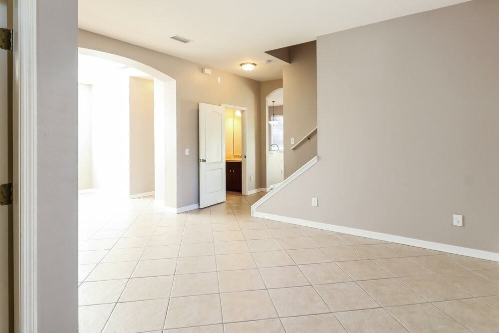 7926 Citrus Blossom Dr - Photo 5 of 17