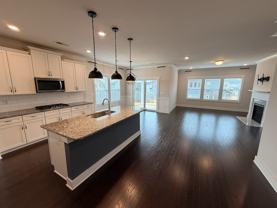 178 Redcroft Dr #NA - Photo 1 of 1