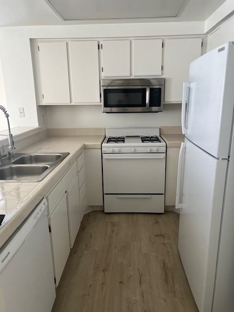 4240 Lost Hills Rd #1308 - Photo 5 of 25